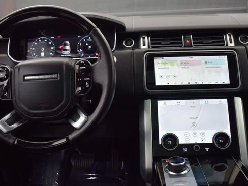 Used 2020 Land Rover Range Rover HSE image 10