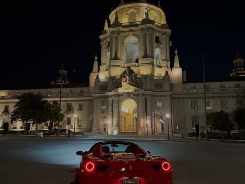 Used 2017 Ferrari 488 Spider RWD image 2