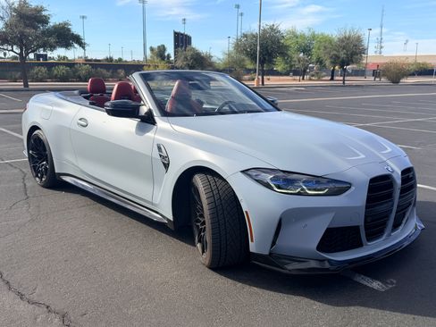 Used 2022 BMW M4 xDrive Competition AWD/4WD image 4