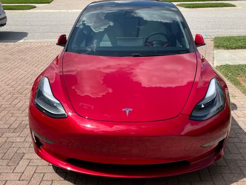 Used 2021 Tesla Model 3 Standard Range Plus image 4