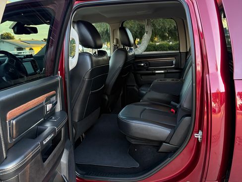 Used 2017 RAM 1500 Laramie w/ Convenience Group image 10