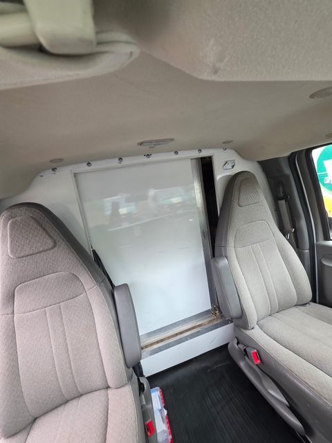 Used 2020 Chevrolet Express 3500 w/ Power Convenience Package RWD image 9