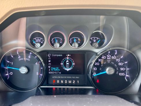 Used 2015 Ford F250 Lariat w/ Lariat Ultimate Package AWD/4WD image 12
