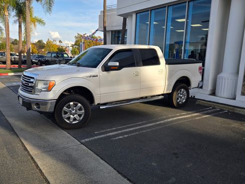 Used 2014 Ford F150 Lariat image 4