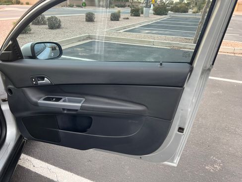 Used 2009 Volvo C30 image 11