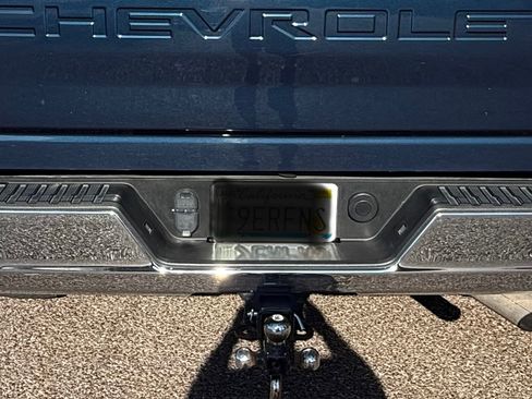 Used 2022 Chevrolet Silverado 2500 LT w/ Convenience Package RWD image 10