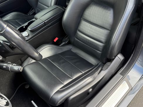 Used 2011 Mercedes-Benz E 550 Cabriolet image 20