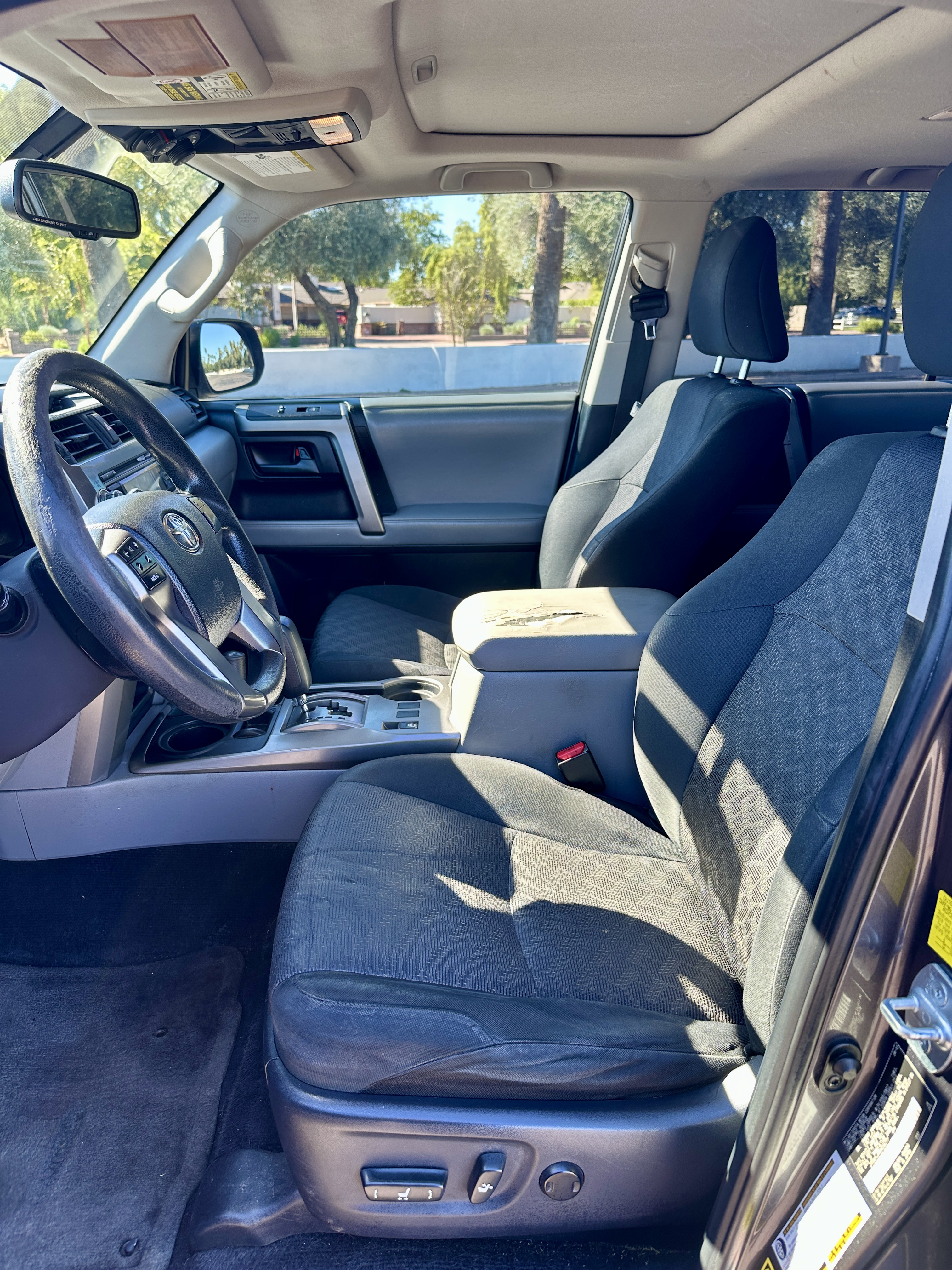 Used 2011 Toyota 4Runner Trail AWD/4WD image 20