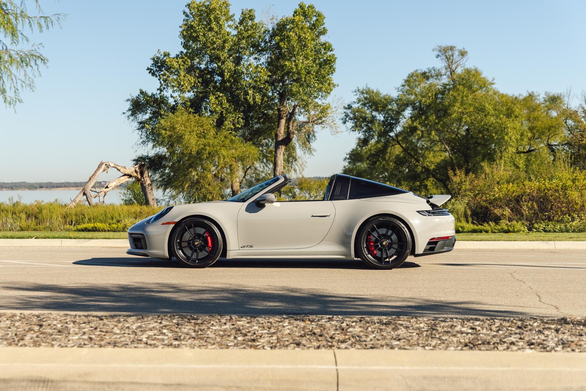Used 2024 Porsche 911 Targa 4 GTS AWD/4WD image 2