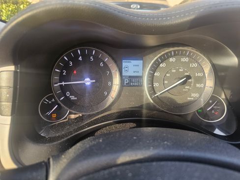 Used 2011 INFINITI M56 x w/ Deluxe Touring Pkg image 15