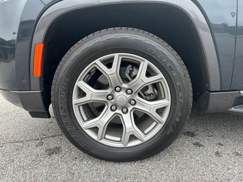 Used 2022 Jeep Wagoneer Series I w/ Convenience Group I image 6