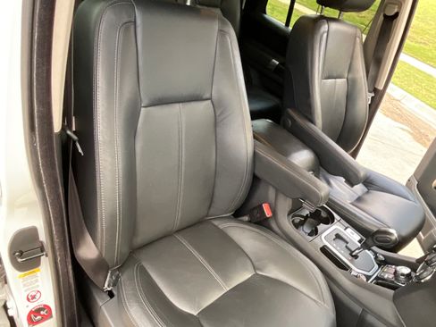Used 2013 Land Rover LR4 HSE LUX AWD/4WD image 14