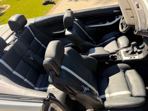 Used 2006 BMW M3 Convertible 2D image 17