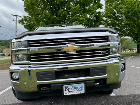 Used 2016 Chevrolet Silverado 2500 LTZ w/ Duramax Plus Package AWD/4WD image 6