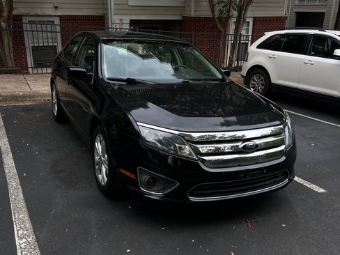 Used 2012 Ford Fusion SE image 4
