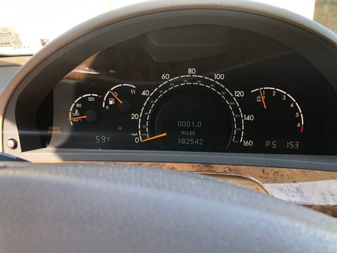 Used 2000 Mercedes-Benz S 500 S 500 Sedan 4D image 6