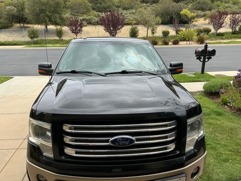 Used 2013 Ford F150 King Ranch w/ King Ranch Luxury Pkg AWD/4WD image 5