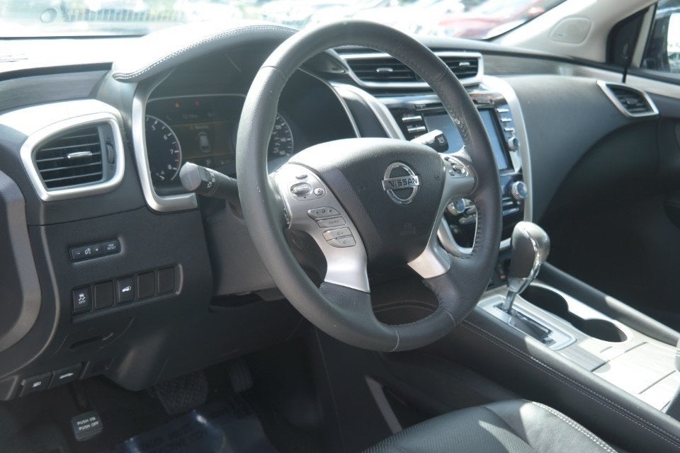 Used 2015 Nissan Murano SL w/ Cargo Package w/Cover FWD image 10