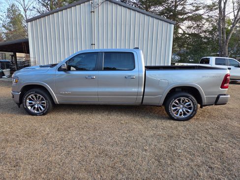 Used 2022 RAM 1500 Laramie w/ Sport Appearance Package image 30