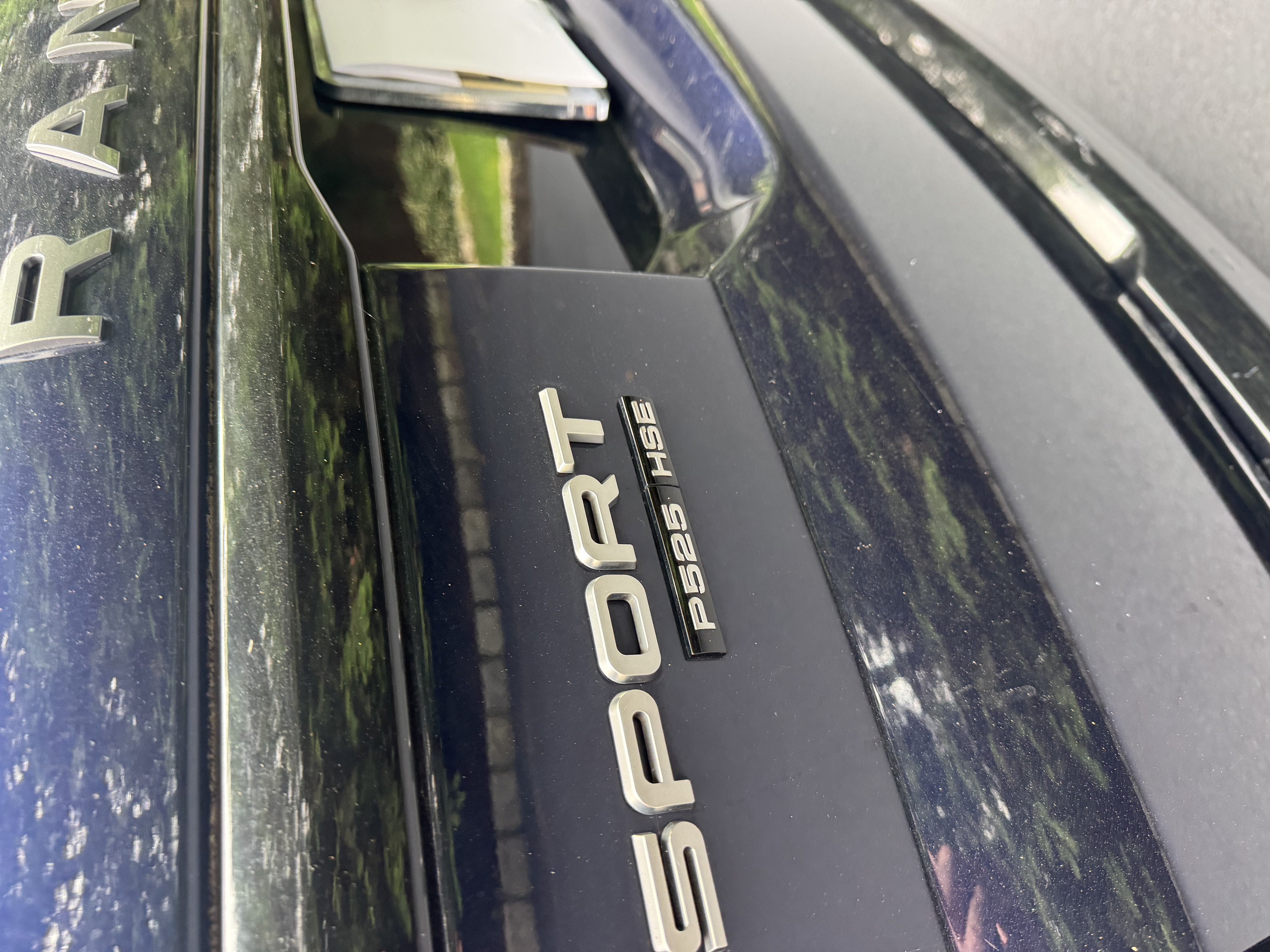 Used 2022 Land Rover Range Rover Sport HSE Dynamic AWD/4WD image 6