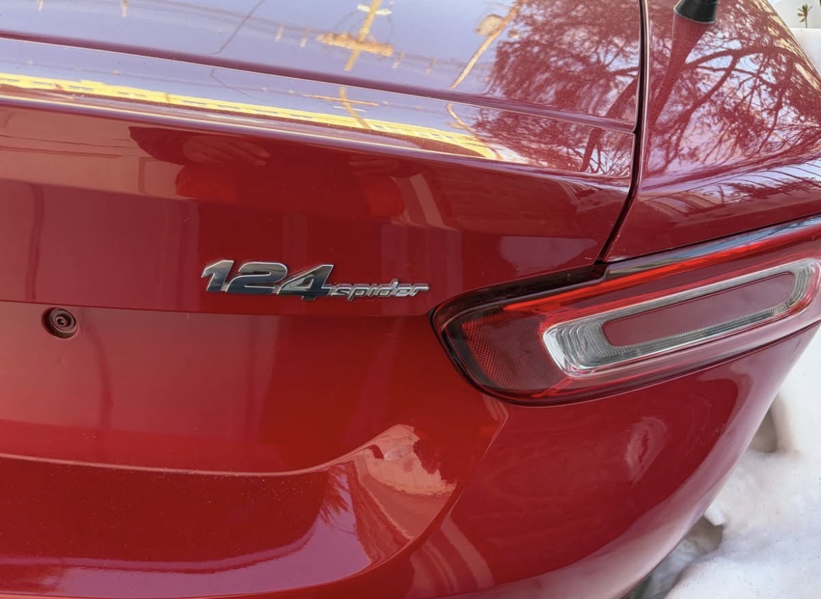 Used 2017 FIAT 124 Spider Lusso RWD image 10