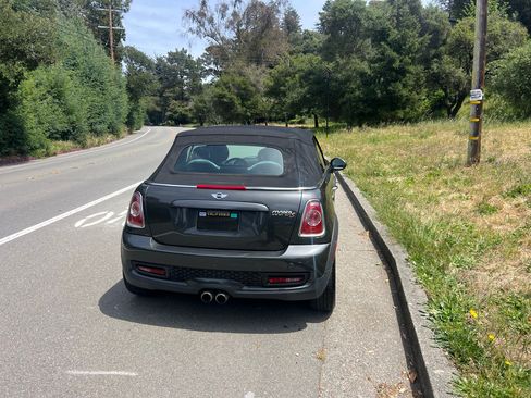 Used 2014 MINI Cooper S FWD image 8