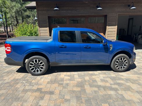 Used 2023 Ford Maverick Lariat w/ Equipment Group 500A Standard AWD/4WD image 11