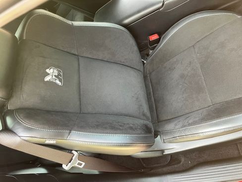 Used 2016 Dodge Challenger R/T Scat Pack image 9