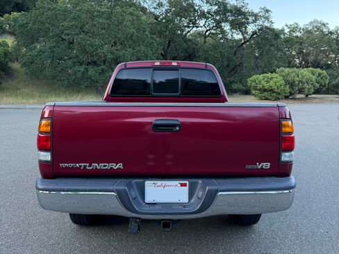 Used 2002 Toyota Tundra SR5 RWD image 2