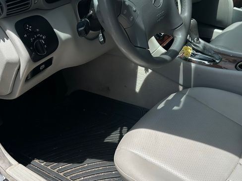 Used 2007 Mercedes-Benz C 280 4MATIC Sedan image 8