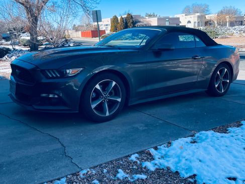 Used 2016 Ford Mustang Convertible w/ Equipment Group 051A image 8