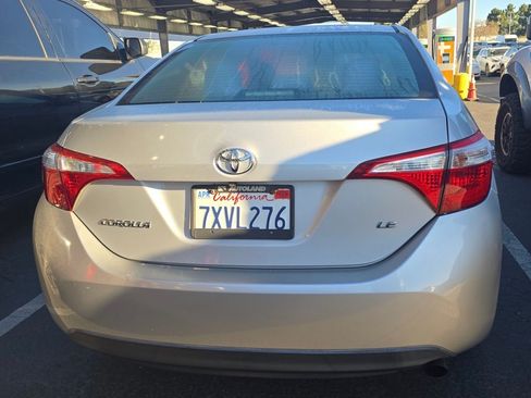 Used 2014 Toyota Corolla LE image 8