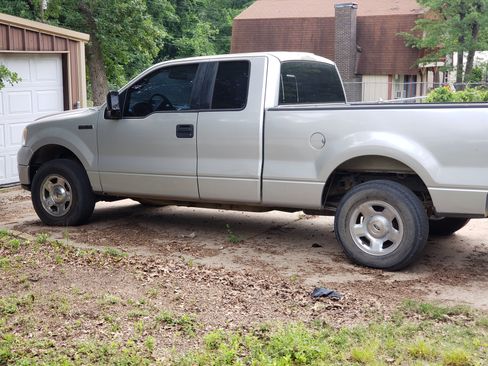 Used 2007 Ford F150 STX image 8