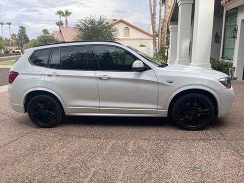 Used 2015 BMW X3 xDrive28i AWD/4WD image 2