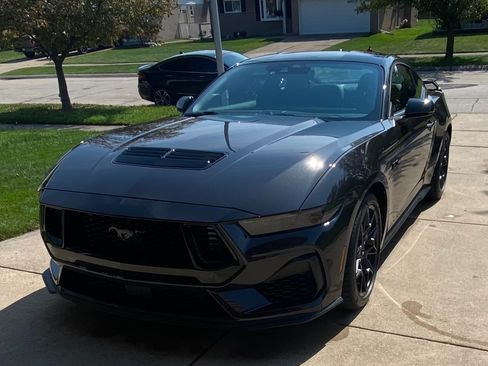 Used 2024 Ford Mustang GT Premium w/ GT Performance Package image 12