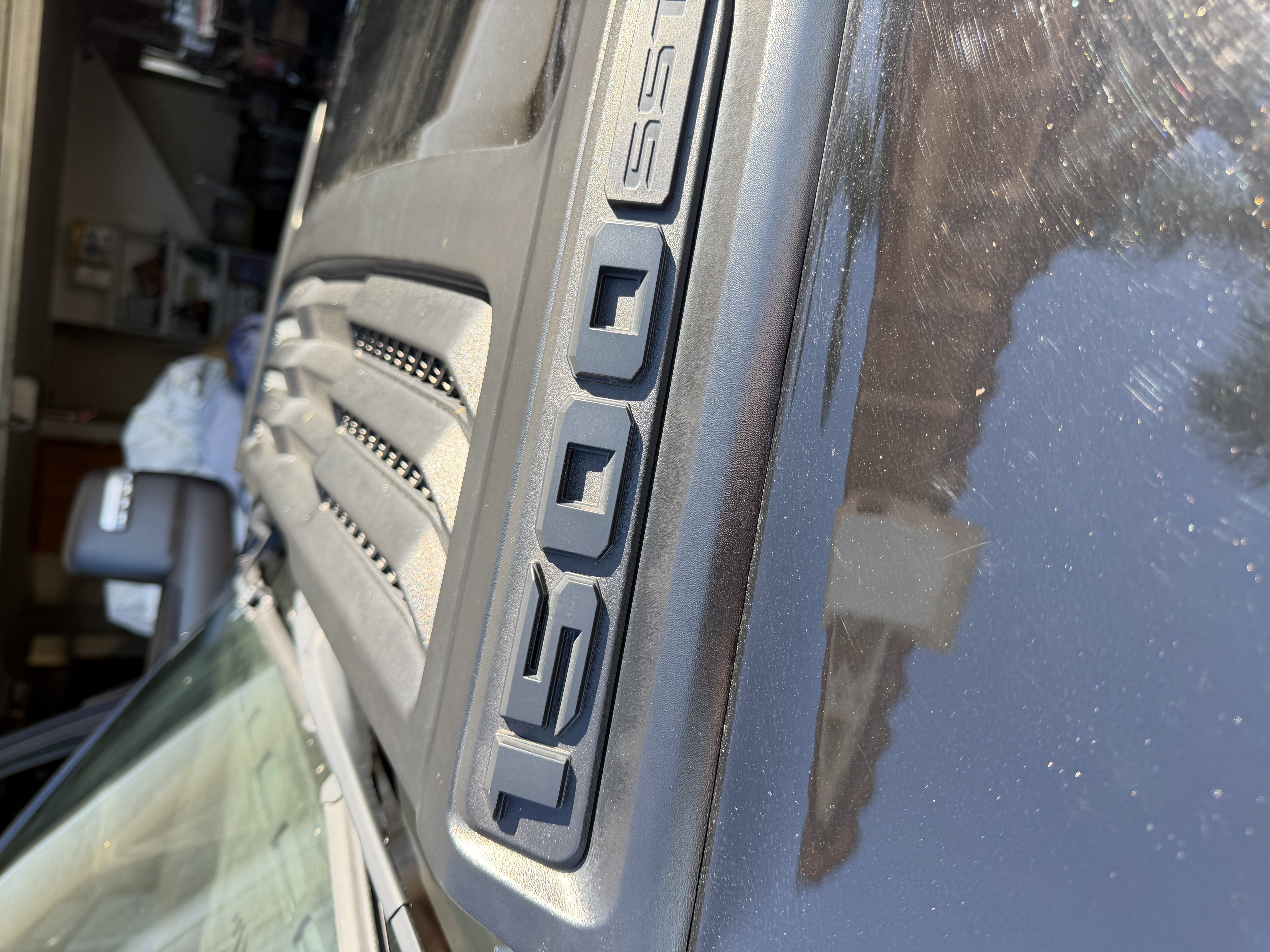 Used 2025 RAM 1500 Laramie w/ Sport Appearance Package AWD/4WD image 5