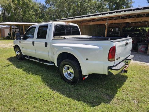 Used 2001 Ford F350 2WD Crew Cab DRW Super Duty image 4