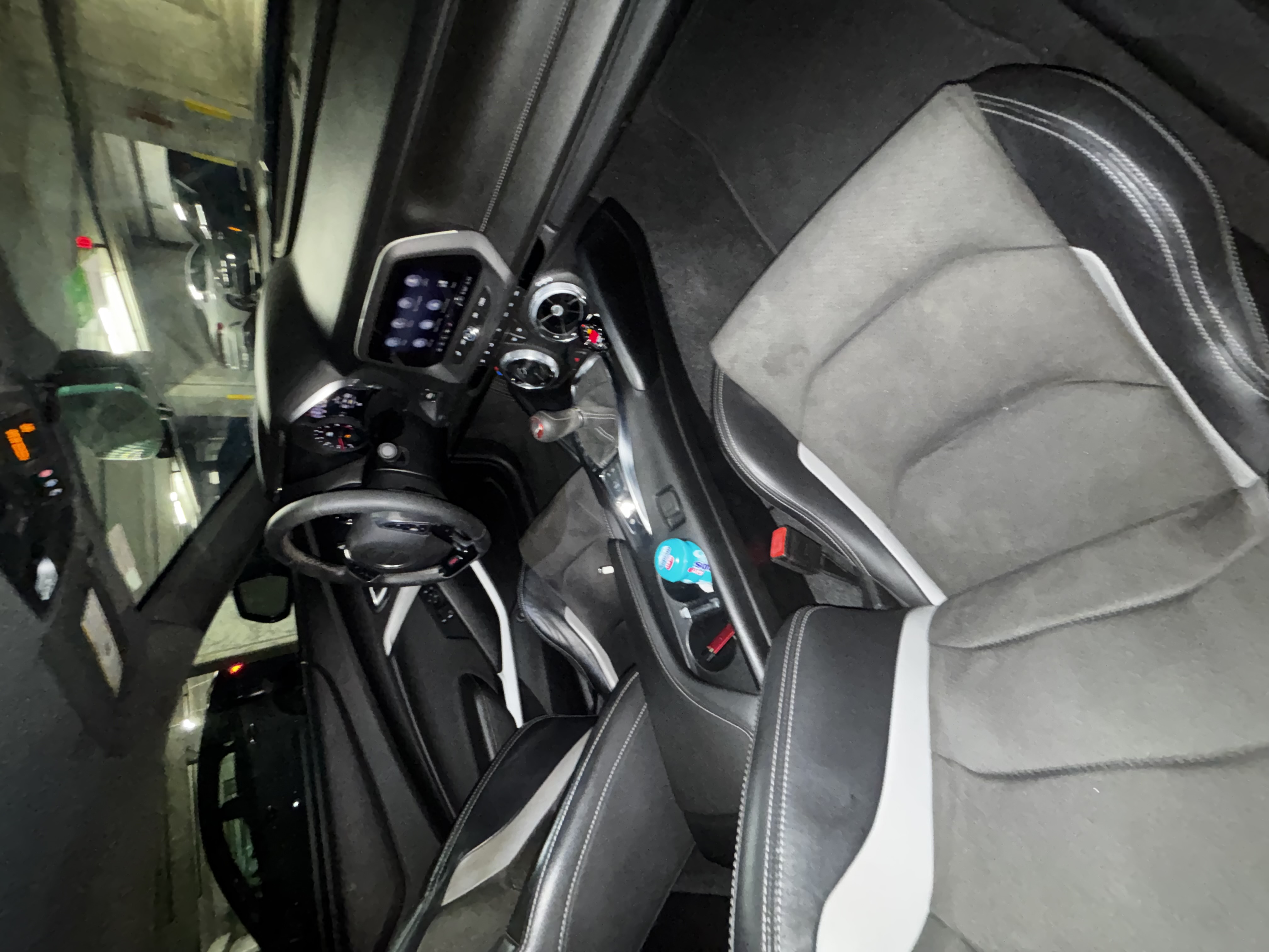Used 2020 Chevrolet Camaro SS RWD image 15