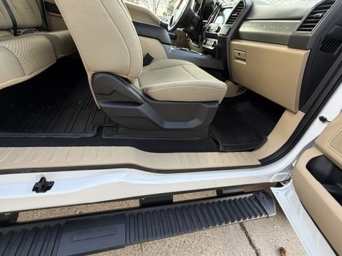 Used 2021 Ford F250 XLT w/ XLT Value Package image 22