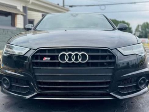 Used 2018 Audi S6 Prestige w/ S Sport Package image 10