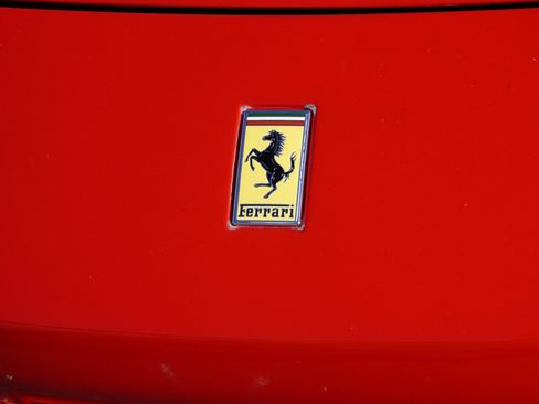 Used 2017 Ferrari 488 Spider RWD image 13
