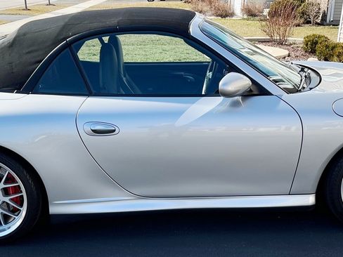 Used 2004 Porsche 911 Carrera 4S image 13