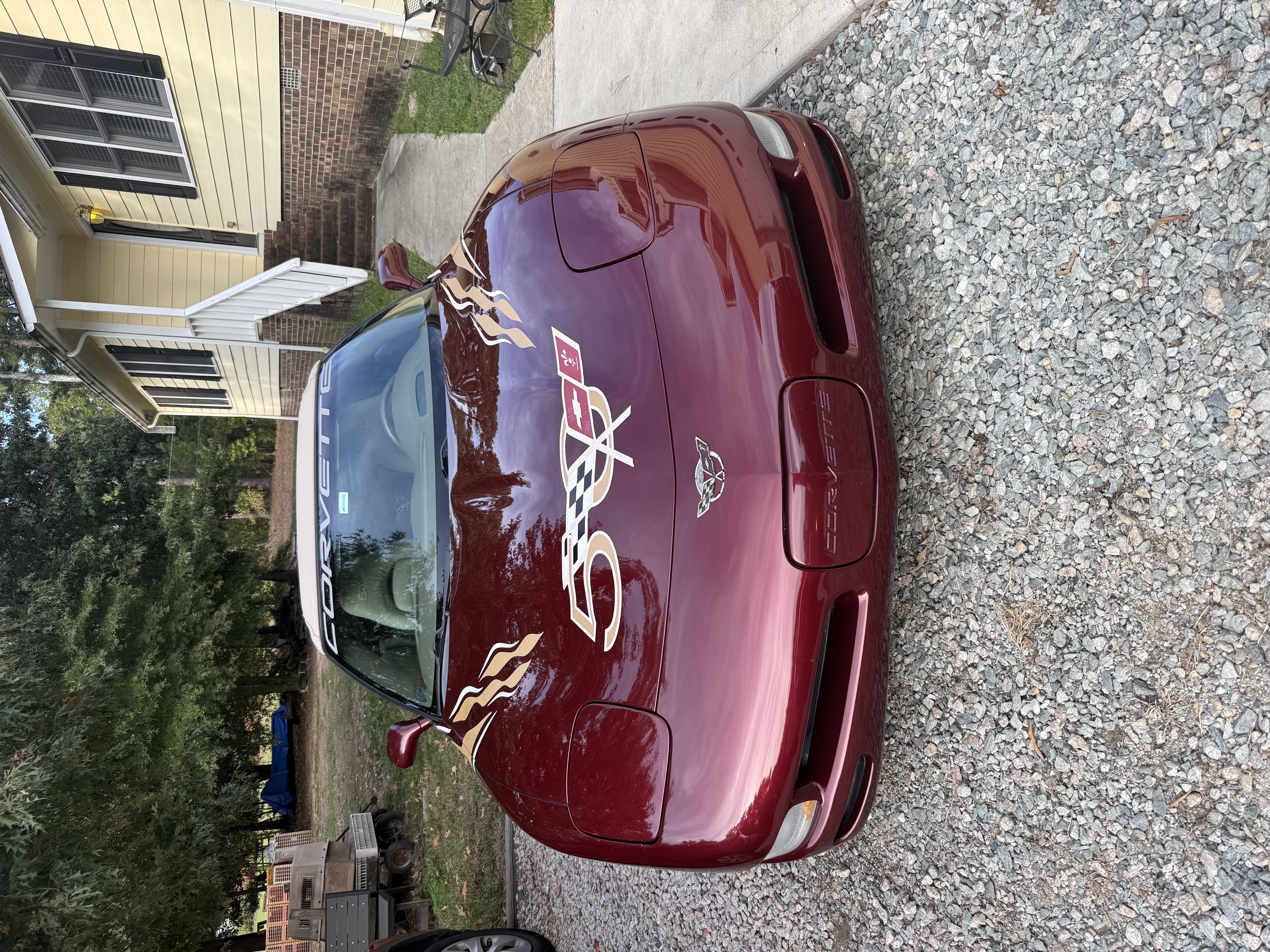 Used 2003 Chevrolet Corvette Convertible w/ Preferred Equipment Group1 RWD image 2