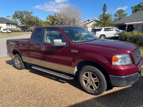 Used 2005 Ford F150 XLT image 9