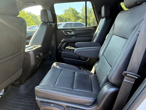 Used 2023 Chevrolet Tahoe LT AWD/4WD image 12