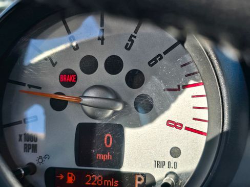 Used 2013 MINI Cooper Hardtop image 9