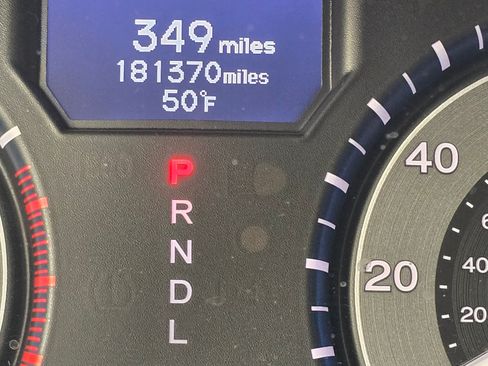 Used 2013 Honda Odyssey Touring Elite image 9