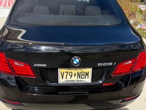 Used 2015 BMW 528i xDrive Sedan image 5