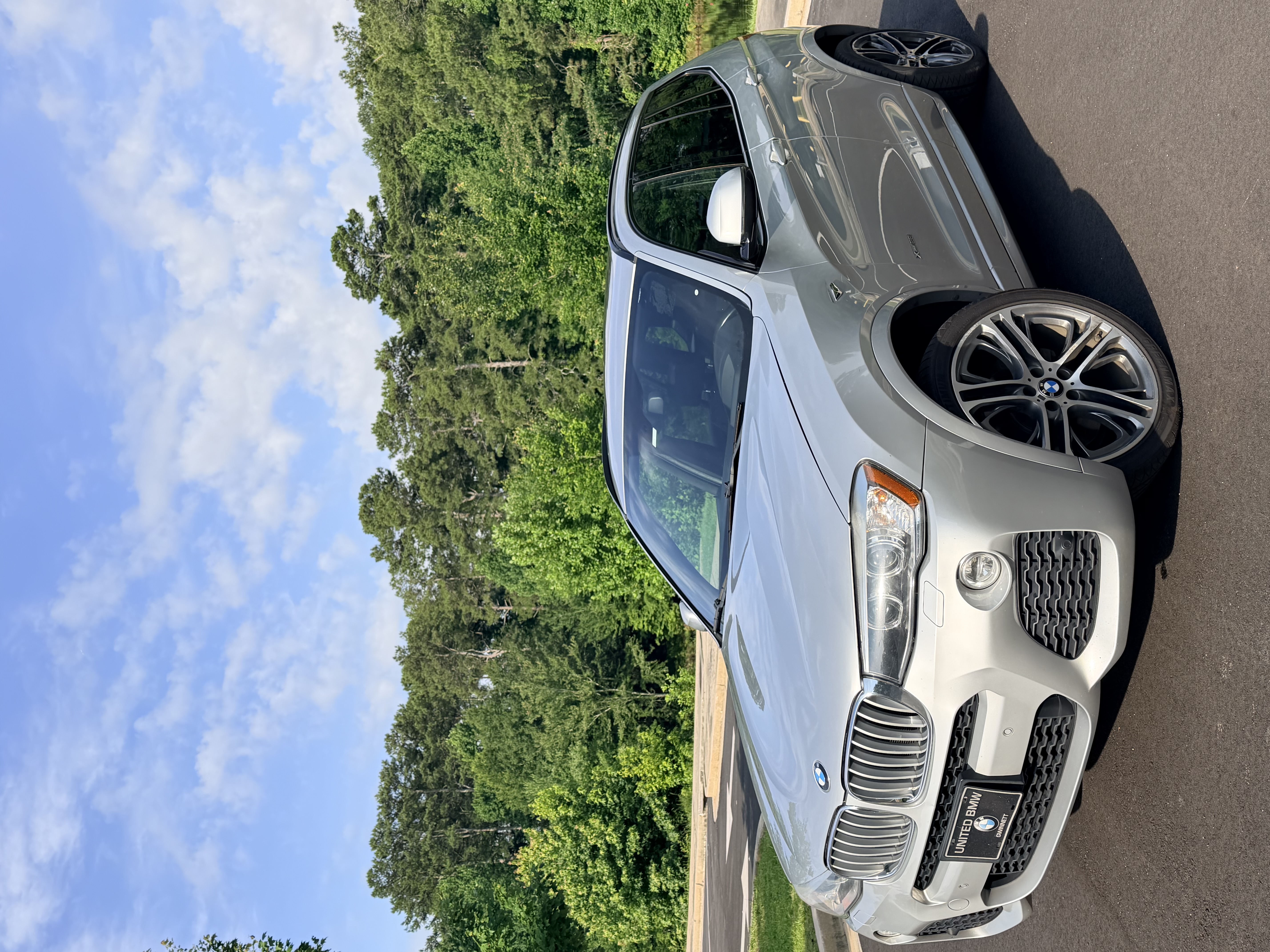 Used 2015 BMW X3 xDrive28i AWD/4WD image 2