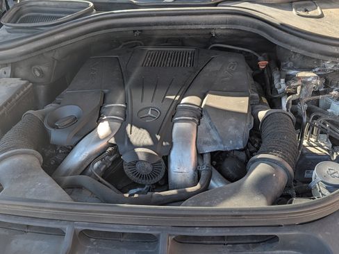 Used 2013 Mercedes-Benz GL 450 4MATIC w/ Premium 1 Pkg image 7